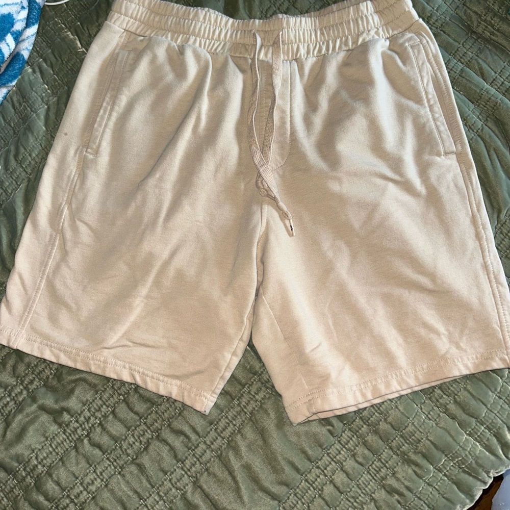 RSQ Men's Beige Athletic Shorts
